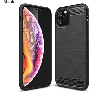 Coque iPhone 11 - Apple - Noir Antichoc en Fibre de Carbone - Protection Pare-ChocsVendu parcdiscount