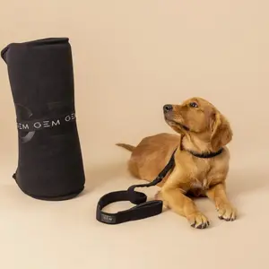 Tapis pour chien GEM Noir TU 7421128413146 pas cher