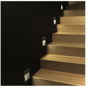Comparateur de prix : SILAMP Optonica - Balise led saillie Carré 2W 220V 55° Noire IP65 pour...