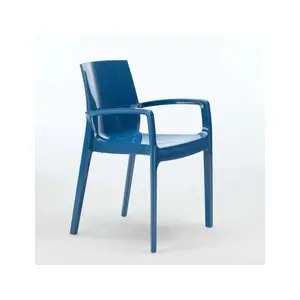 22 Chaises Cream Grand Soleil accoudoirs Restaurant offre stock, Coule... pas cher