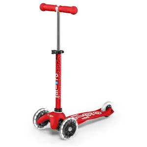 Comparateur de prix : Trottinette Mini Micro Deluxe Rouge avec roues lumineuses Micro mobility