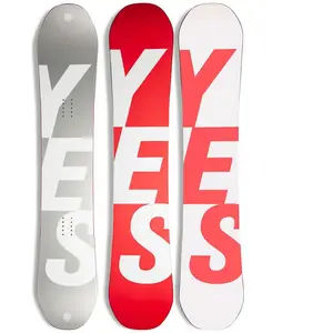 #YES Basic 2026 Snowboard à motifs 149 pas cher