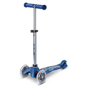 Comparateur de prix : Micro Trottinette Micro Mobility Trois Roues Bleu Glitter Led Mmd219
