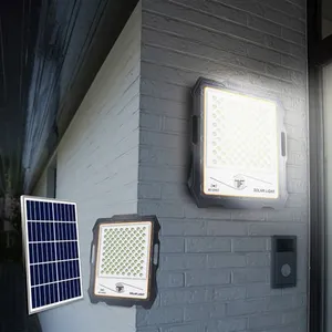 SUPERNOVA Projecteur LED portable 300W panneau solaire 3000 lumens tél...Vendu parkaufland