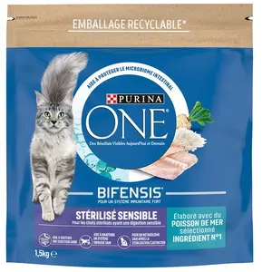 PURINA ONE Chat Stérilisé Sensible poisson de mer - 1,5 kg pas cher