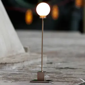 Northern lampe à poser Snowball, acier pas cher