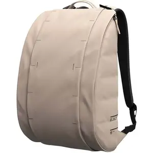 Db Journey Hugger Base Backpack - Sac à dos de voyage Fogbow Beige 15 L pas cher