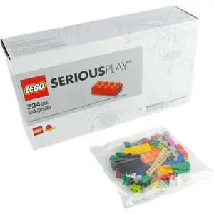 LEGO® SERIOUS PLAY 2000414 Set de démarrage + 1 Window Exploration Bag... pas cher