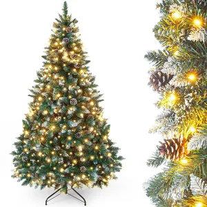 Yorbay Sapin de Noël Artificiel avec éclairage et Neige Blanche, Sapin de Noël LED pour décoration de Noël avec de Vraies Pommes de pin, résistant au feu (210 cm)