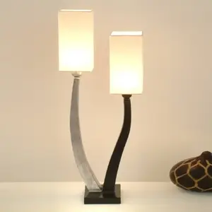 Holländer Élégante lampe à poser QUADRANGOLAR, argt 2 lps. pas cher