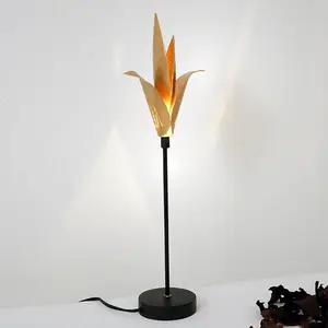 Holländer Lampe à poser AIRONE à fleur doré pas cher