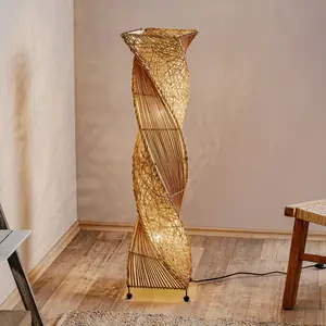 Woru Lampe sur pied Marco, tourné, 100 cm pas cher