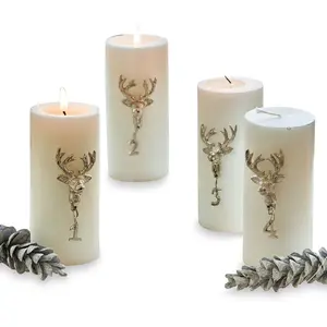 LOBERON Lot de 4 pin’s décoratifs Charre, argenté (3 x 4.5 x 9cm) pas cher