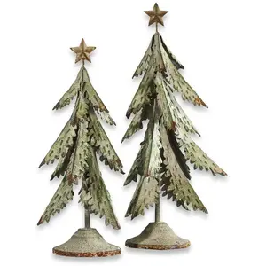 Comparateur de prix : LOBERON Lot de 2 sapins décoratifs Cour, vert vieilli (17 x 17 x 38cm)