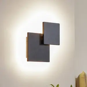 Applique murale LED Lucande Elrik, noir, hauteur 27 cm, métal pas cher