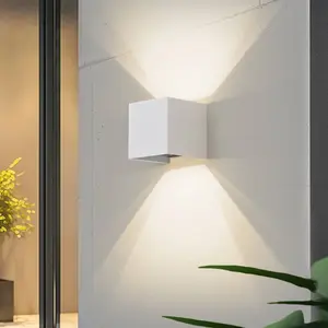 Comparateur de prix : Lindby Smart Applique d'extérieur LED Dara blanc angulaire CCT RVB Tuy...