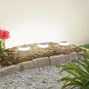 Comparateur de prix : Lindby Smart Lampe sur piquet LED Kyren, CCT, RVB, Tuya, 3 pièces