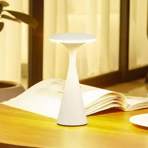 Comparateur de prix : Lindby lampe de table LED rechargeable Evelen, blanc, IP54, CCT
