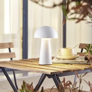 Comparateur de prix : Lindby lampe de table LED rechargeable Zyre, blanc, IP44, variateur tactile