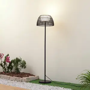Comparateur de prix : Lucande lampadaire d'extérieur LED Heribio, noir, fer, 153 cm