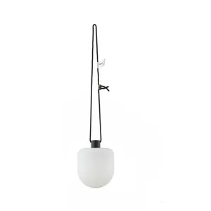 Comparateur de prix : Lindby suspension d'extérieur LED Eleia, 2.700 K, 16 cm, batterie