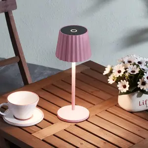 Comparateur de prix : Lindby lampe de table LED rechargeable Esali, rose, aluminium, 11 cm