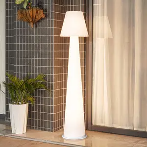 Lucande Luminaire de terrasse LED rechargeable Gauri, blanc, 153 cm, IP44Vendu parluminaire