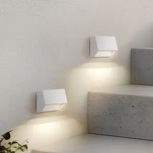 Comparateur de prix : Lindby, applique d'extérieur LED Appeso, largeur 10 cm, lot de 2