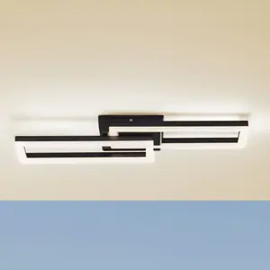 Comparateur de prix : Lindby Plafonnier d'extérieur LED Finian, 64cm x 21cm, CCT à intensité