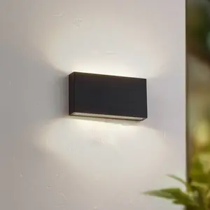 Comparateur de prix : Lindby, applique d'extérieur LED Jarte, noir, métal, 17 cm, IP54