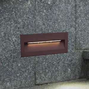 Lucande, applique encastrable LED Loya, 23 x 8 cm, rouille, IP54 pas cher