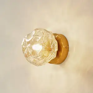 Comparateur de prix : Lindby applique murale Piatra, ambre/laiton, verre, Ø 16 cm, G9