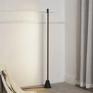 Comparateur de prix : Lucande lampe sur pied LED Linija, noir, hauteur 110 cm, capteur