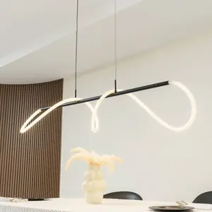 Lucande Suspension LED Kisune, noir/blanc, métal pas cher