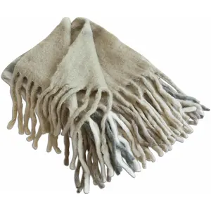Comparateur de prix : LOBERON Plaid Klinas, beige (130 x 170cm)
