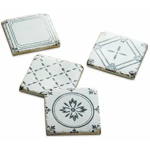 Comparateur de prix : LOBERON Lot de 4 dessous de verres Emma, blanc vieilli/noir (10.5 x 10.5 x 1cm)