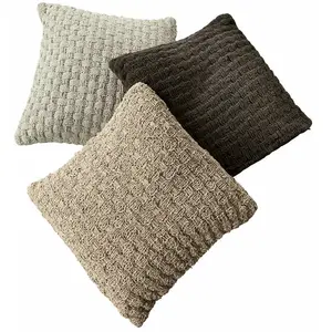 Comparateur de prix : LOBERON Lot de 3 housses de coussins Antier, beige/gris (50 x 50cm)