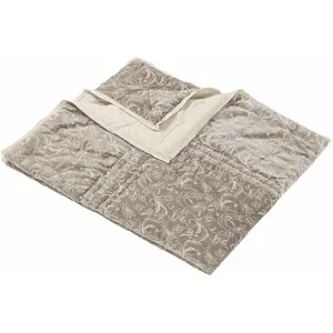 LOBERON Courtepointe Olicianne, taupe (260 x 240cm) pas cher