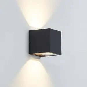 Comparateur de prix : Applique d'extérieur LED Lucande Merjem, 12 cm, up/down, IP54
