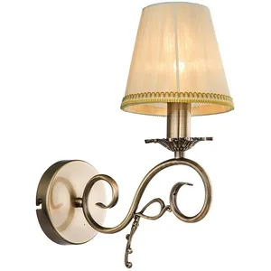 Comparateur de prix : Lindby, applique murale Finnick, couleur laiton antique, 34 cm, E14