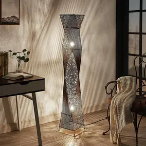 LAMPENWELT Lindby Lampadaire en rotin Kassia à la lumière agréable pas cher