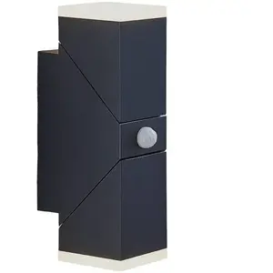 Comparateur de prix : LAMPENWELT Lindby Applique d'extérieur LED Sally, noir, à 2 lampes, capteur