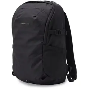 Kapten & Son - Are Daypack Light - Sac à dos All Black - 13 L pas cher