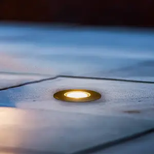 Comparateur de prix : BRUMBERG Hybride Flat luminaire encastré dans le sol LED, 11cm