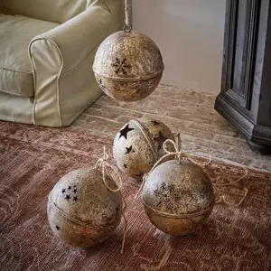 LOBERON Lot de 6 boules décoratives Elyzara pas cher