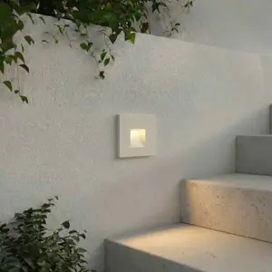 Applique encastrable LED Lindby Alune, blanche, angulaire, 8 x 8 cm, I...Vendu parluminaire