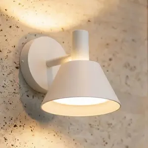 Applique d'extérieur LED Lucande Tabena, blanc mat, IP44, CCTVendu parluminaire