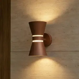 Applique d'extérieur LED Lucande Meravi, marron, à 2 lampes, IP44