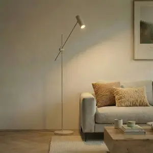 Lampe sur pied Lindby Vilo, beige, 153 cm, GU10, orientableVendu parluminaire
