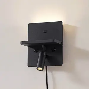 Applique murale LED Lindby Auden, noir, fiche, station de recharge pas cher